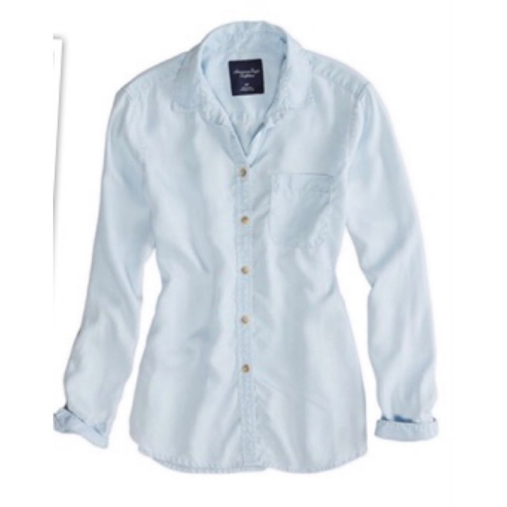 American Eagle Boyfriend Chambray Shirt NWOT